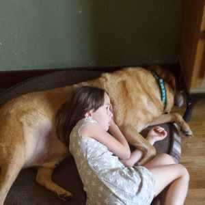 Meet your Posher, Flo